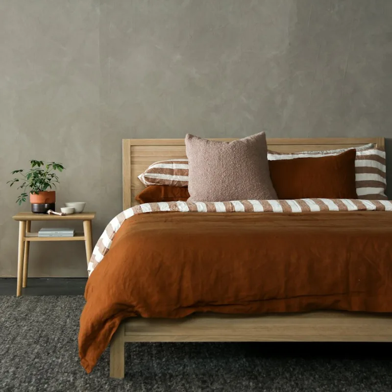 Stonewashed linen bedding set