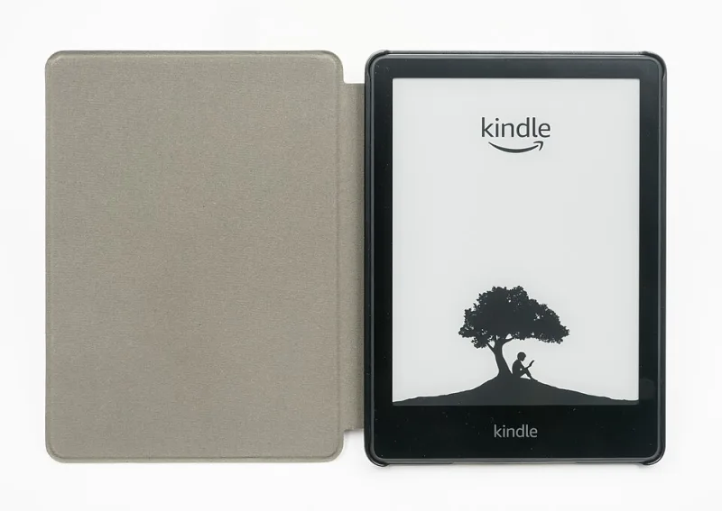 Kindle Paperwhite Signature